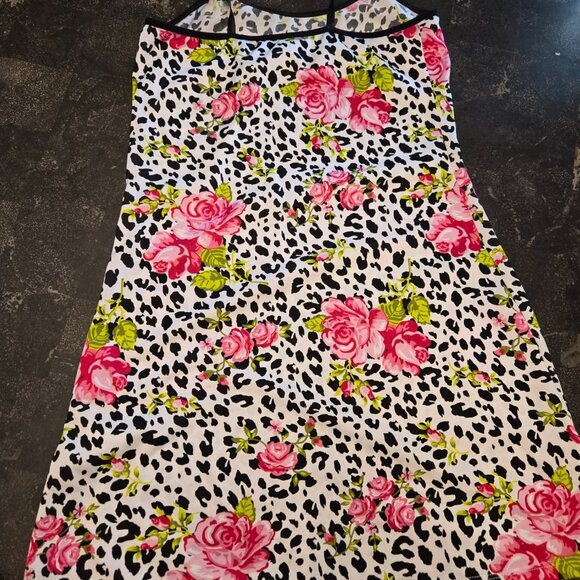 BUNDLE - WOMENS CAMISOLS AND SLEEPSHIRTS -  5 for 1 PRICE - Picture 12 of 16